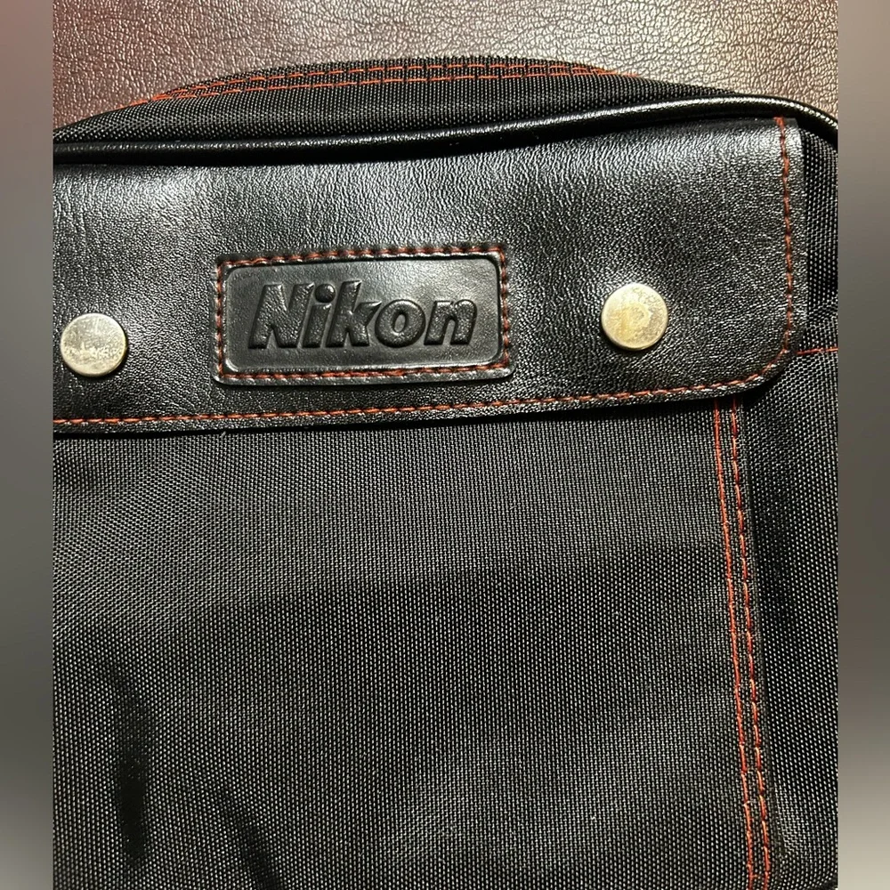 Nikon Digital SLR Gadget Bag